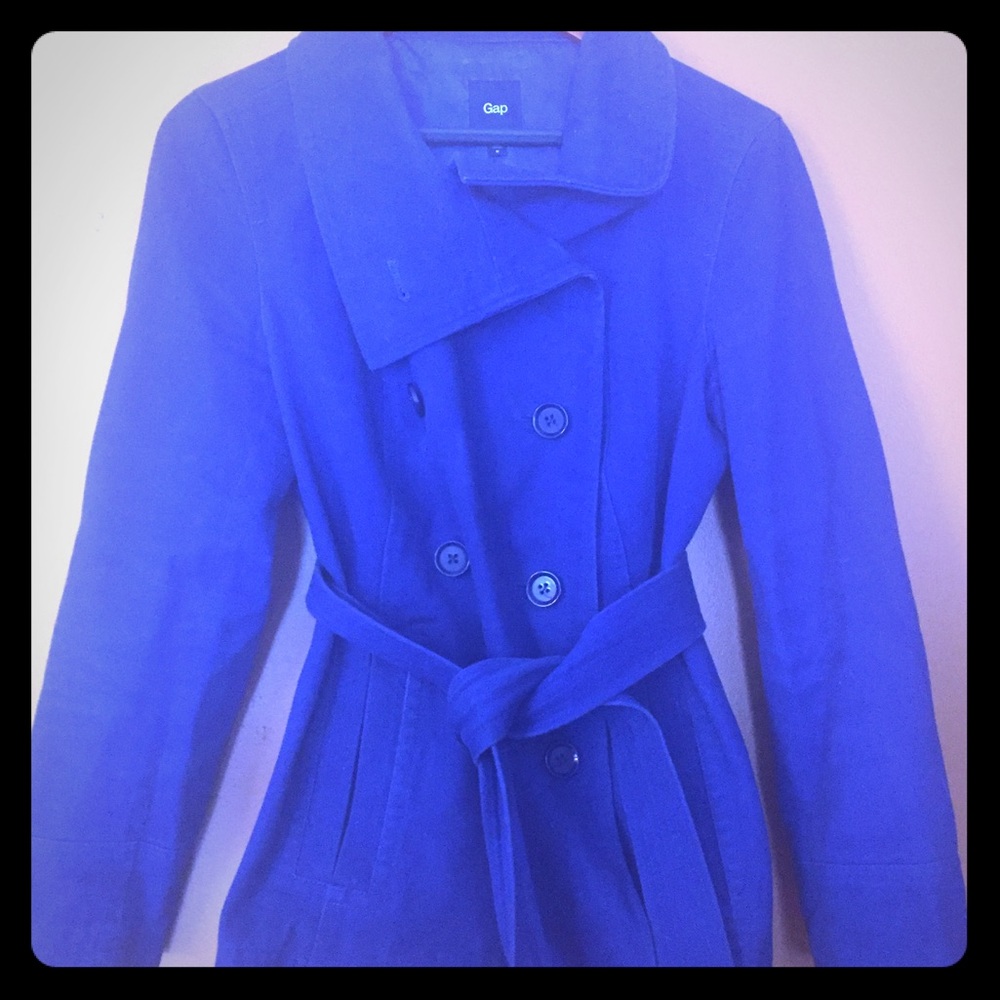 Unique & stylish GAP coat in beautiful royal blue